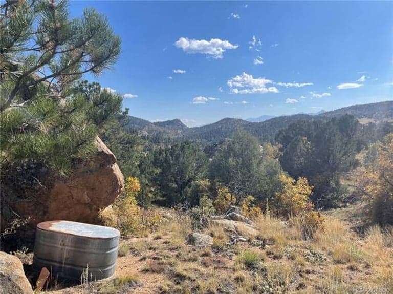 7.78 acres in Fremont, CO